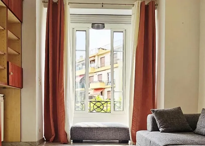 Spacious In Cimiez Apartament Nicea